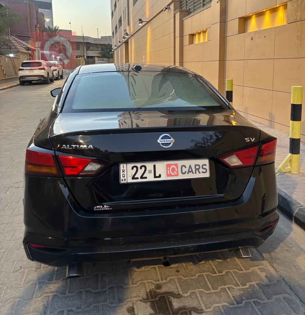 نیسان ئەلتیما